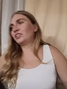 KisaVixen online show from 09.11.25