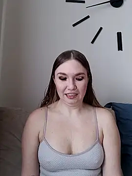 KisaVixen online show from 02.21.26