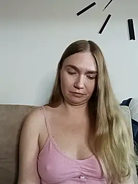 KisaVixen online show from 04.10.26