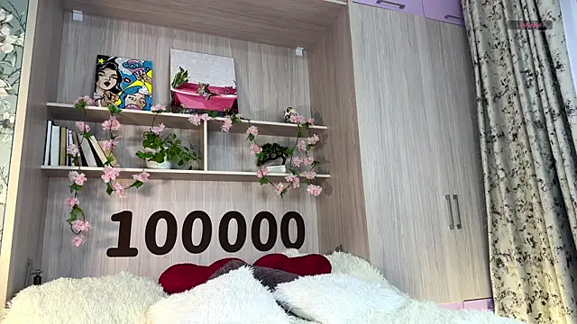 GlaydsLeveto online show from 11.16.25