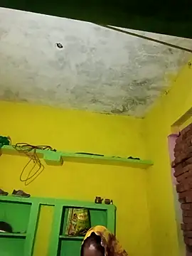 Snapshot of Rubi12A chatting on 12.18.25 Rubi12A online show from 12.18.25