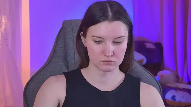 AgataWillis online show from 04.10.26