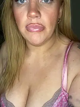 MysteriousMylaX online show from 09.28.25