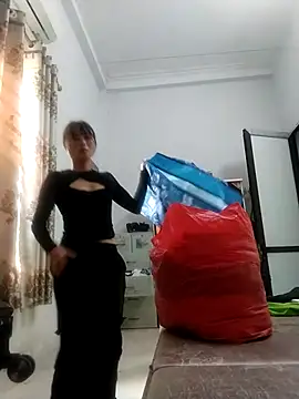 linda bae00 online show from 10.10.25