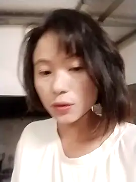 linda bae00 online show from 10.22.25