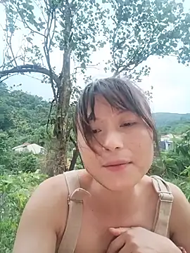 Snapshot of linda_bae00 chatting on 05.20.26 linda bae00 online show from 05.20.26