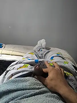 Snapshot of xxxfeo chatting on 05.18.26 xxxfeo online show from 05.18.26