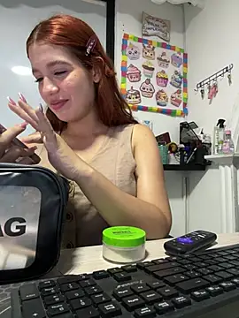 Snapshot of olivia_jass chatting on 05.15.26 olivia jass online show from 05.15.26