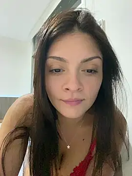 Danielaeliana online show from 02.15.26