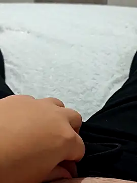 Snapshot of t-dog26 chatting on 02.18.26 t-dog26 online show from 02.18.26