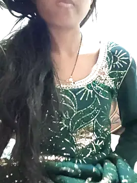 Komal0099 online show from 12.03.25