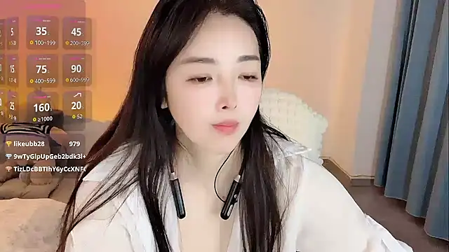 Snapshot of Xiali-166 chatting on 03.11.26 Xiali-166 online show from 03.11.26