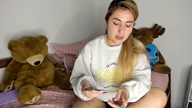 min-ji online show from 04.17.26