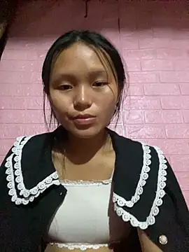 milo bae online show from 10.24.25