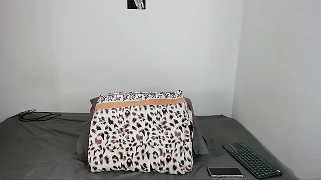 v3niceb1tch online show from 11.06.25