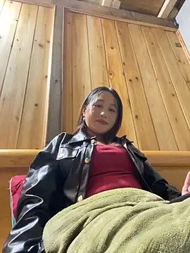 phungtiti online show from 11.20.25