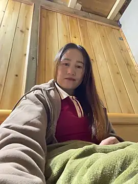 phungtiti online show from 12.15.25