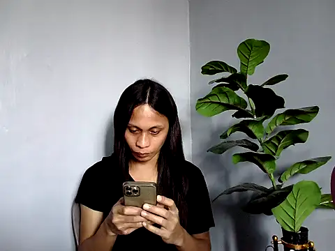 missruffa online show from 09.23.25