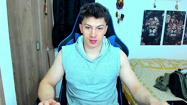 javiersexymann online show from 12.29.24