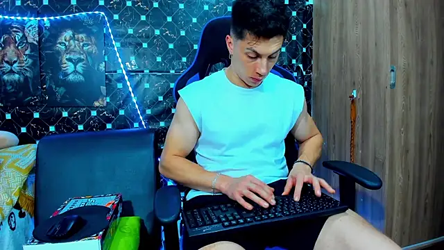 javiersexymann online show from 09.23.25