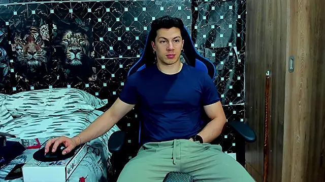 javiersexymann online show from 03.02.26