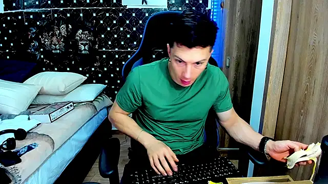 javiersexymann online show from 07.25.26
