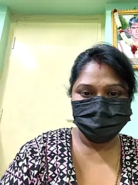 chaitara-reddy online show from 02.15.26