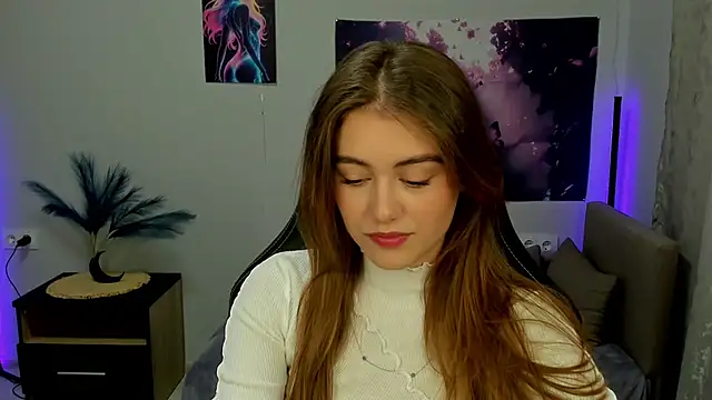 Snapshot of TracySpark chatting on 09.29.25 TracySpark online show from 09.29.25