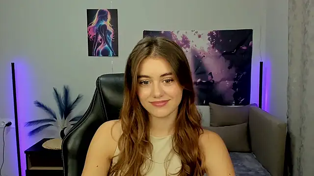 Snapshot of TracySpark chatting on 10.08.25 TracySpark online show from 10.08.25