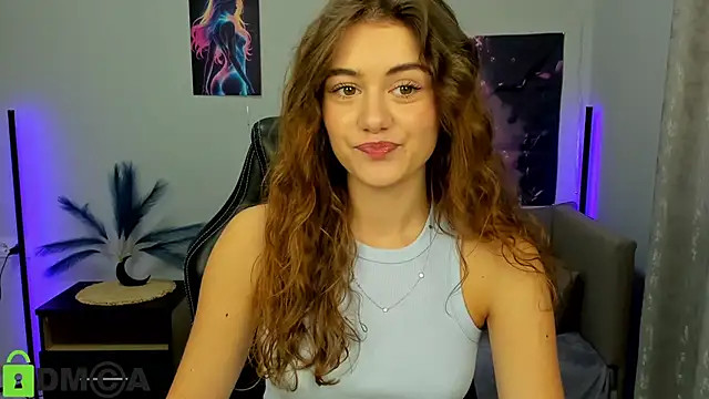 Snapshot of TracySpark chatting on 10.19.25 TracySpark online show from 10.19.25