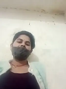 JULEE-740 online show from 12.04.25