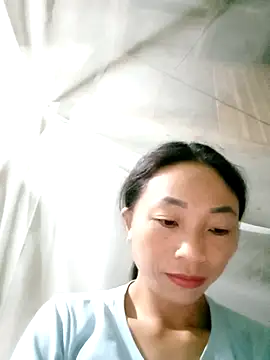 Snapshot of lucybaby00 chatting on 10.06.25 lucybaby00 online show from 10.06.25