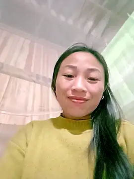 Snapshot of lucybaby00 chatting on 03.05.26 lucybaby00 online show from 03.05.26