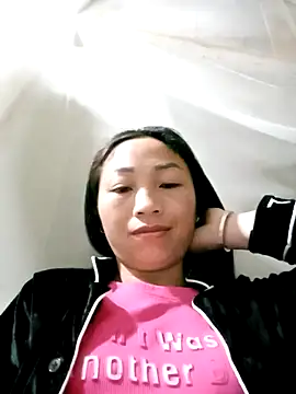 Snapshot of lucybaby00 chatting on 03.16.26 lucybaby00 online show from 03.16.26