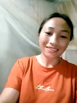 Snapshot of lucybaby00 chatting on 04.01.26 lucybaby00 online show from 04.01.26