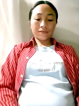 Snapshot of lucybaby00 chatting on 04.25.26 lucybaby00 online show from 04.25.26