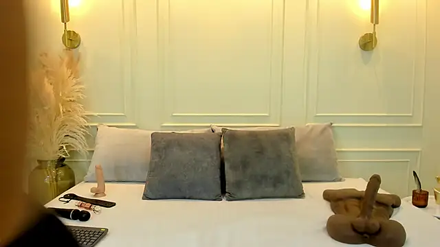 gabysanta  online show from 10.07.25