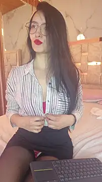 Snapshot of Aria_Bennett1 chatting on 09.11.25 Aria Bennett1 online show from 09.11.25