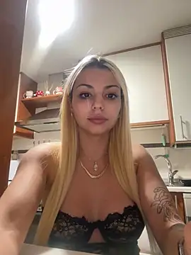 NoeliaGarcia17 online show from 09.27.25