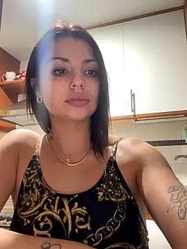 NoeliaGarcia17 online show from 10.18.25