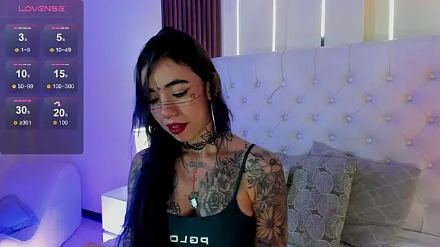 ViolettaAlemida online show from 09.15.25