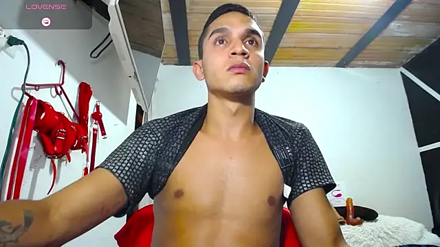 Angel latinboy online show from 01.11.25