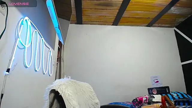 Angel latinboy online show from 03.10.25