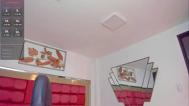 SaraWagner  online show from 11.07.25