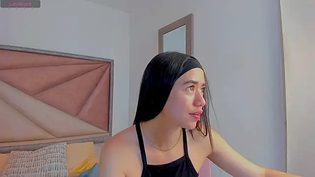 SaraWagner  online show from 03.03.26