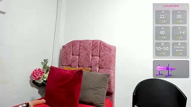 esmeraldaladys online show from 09.18.25