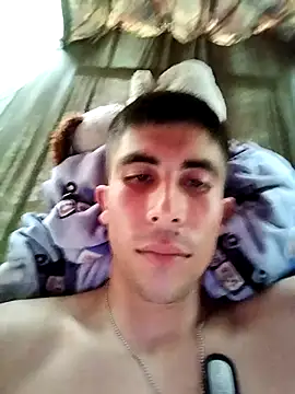 Snapshot of avatar3120 chatting on 10.19.25 avatar3120 online show from 10.19.25