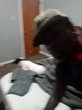 Dick2long87 online show from 11.30.25