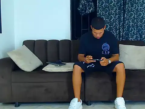 jefferson exotic21 online show from 11.26.25