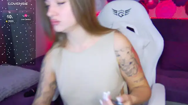 LindaBrilliant online show from 10.15.25